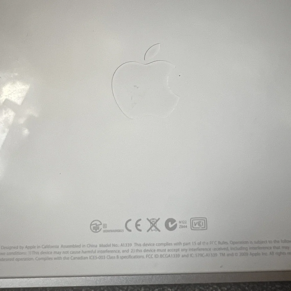Apple A1339 Magic Trackpad 1  Silver